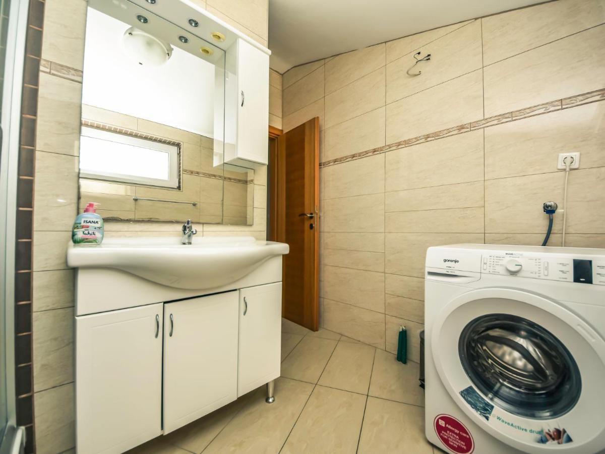 Apartment Tanja By Interhome マスレニツァ エクステリア 写真